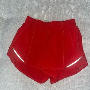 lululemon shorts. size 2 tall